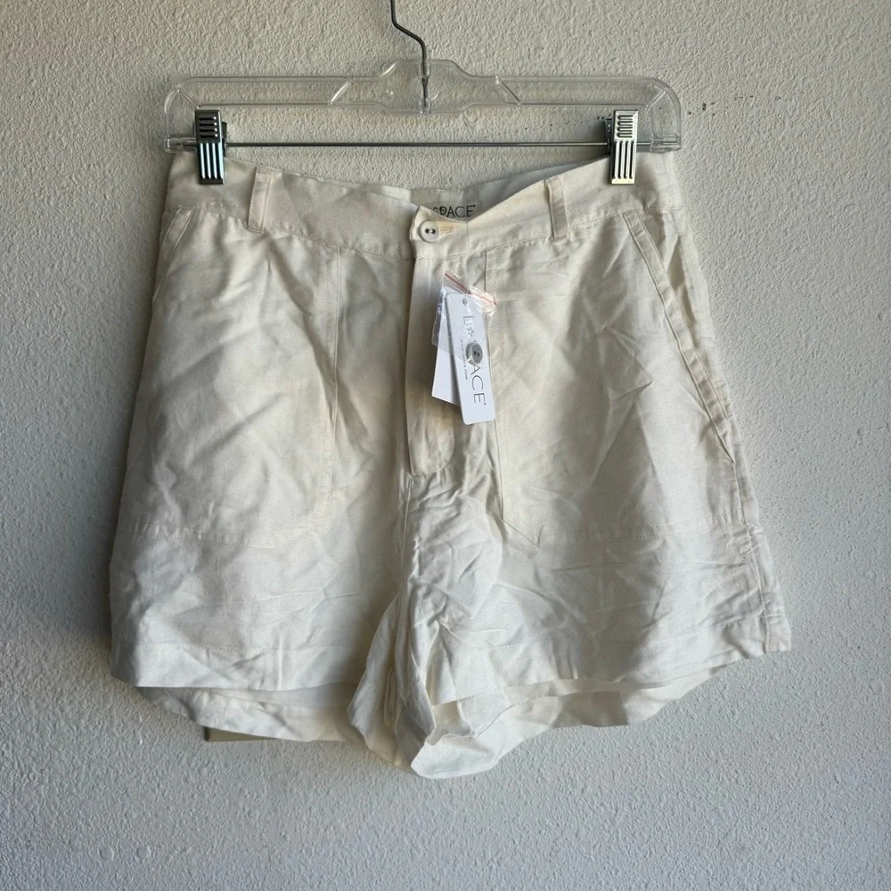 NWT L*SPACE SYDNEY SHORTS CREAM SIZE M